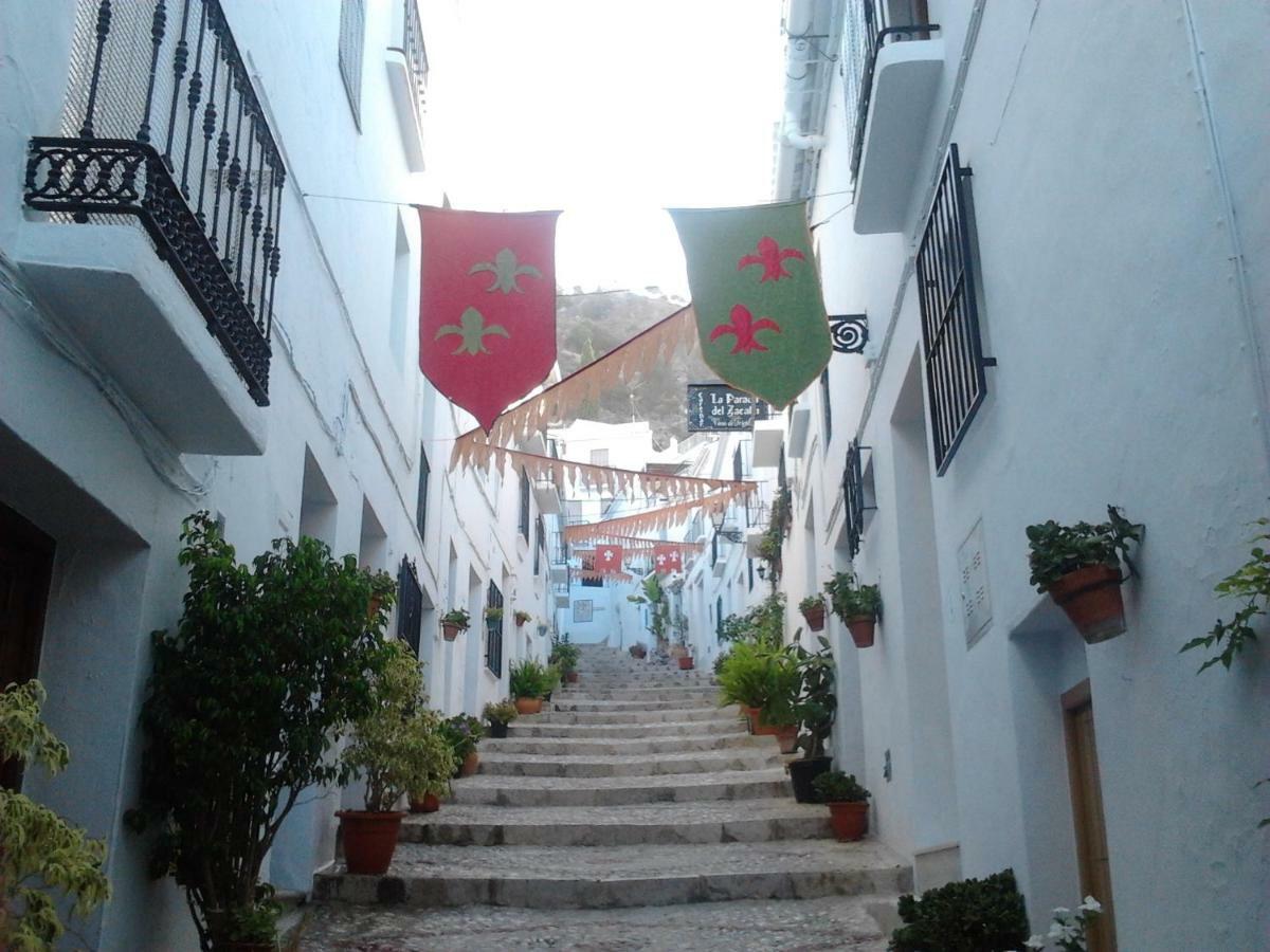 Casita Ana En El Centro De Frigiliana Apartment Exterior photo
